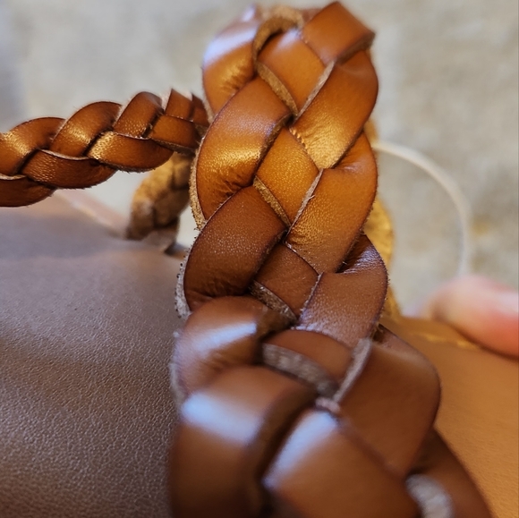 Braided Sandals - Brown - Size 8 - Picture 6 of 7